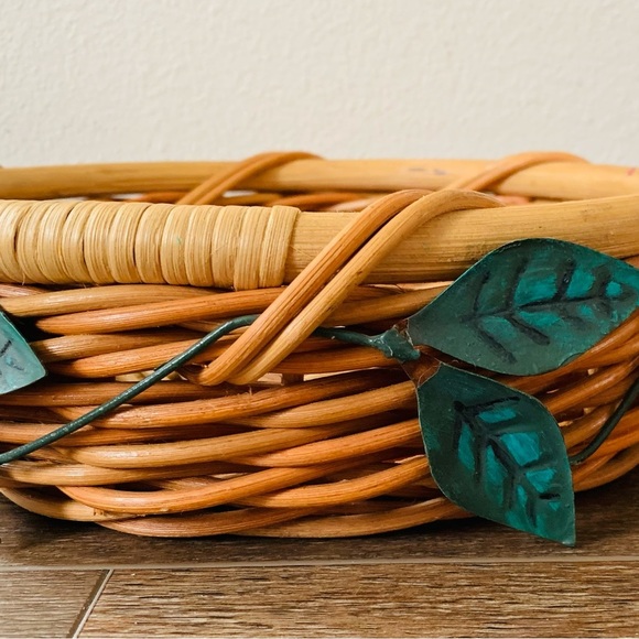 Wicker Tray - Picture 2 of 10